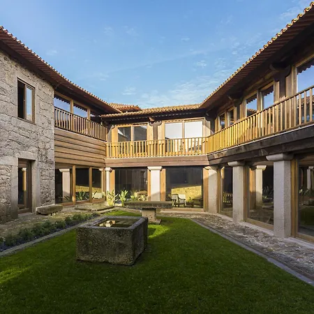 Dos Reis Rural Hotel Maia (Porto)