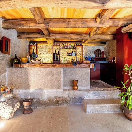 Dos Reis Rural Otel Maía